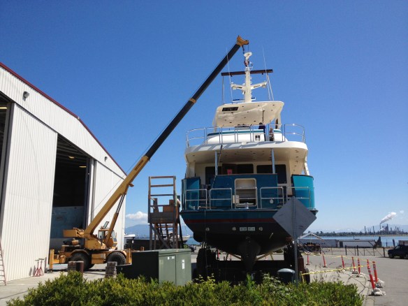 northern_marine_yacht_stern northern_marine_yacht_stern